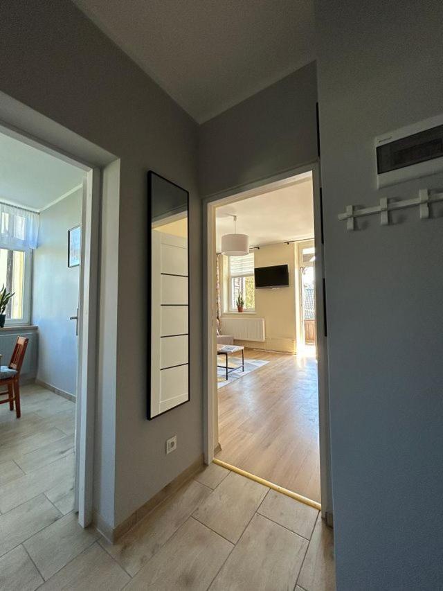 Apartament Nad Galeria Blisko Centrum Kudowy Kudowa-Zdrój Buitenkant foto