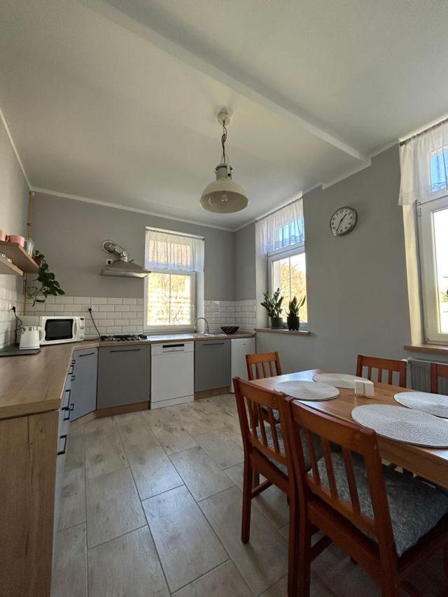 Apartament Nad Galeria Blisko Centrum Kudowy Kudowa-Zdrój Buitenkant foto